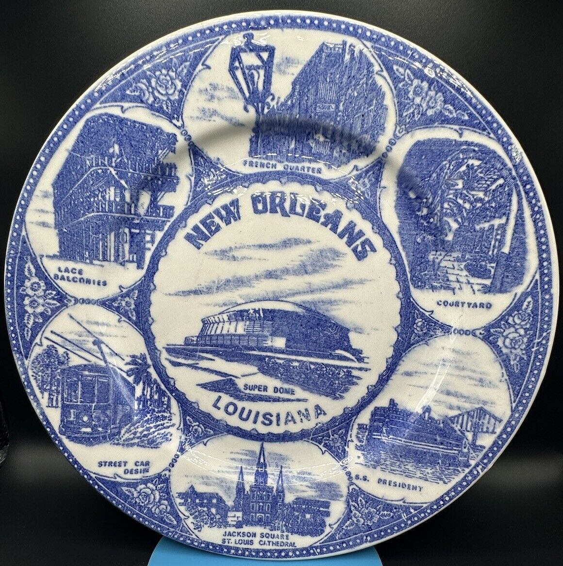 NEW ORLEANS, LOUISIANA COLLECTORS BLUE PLATE