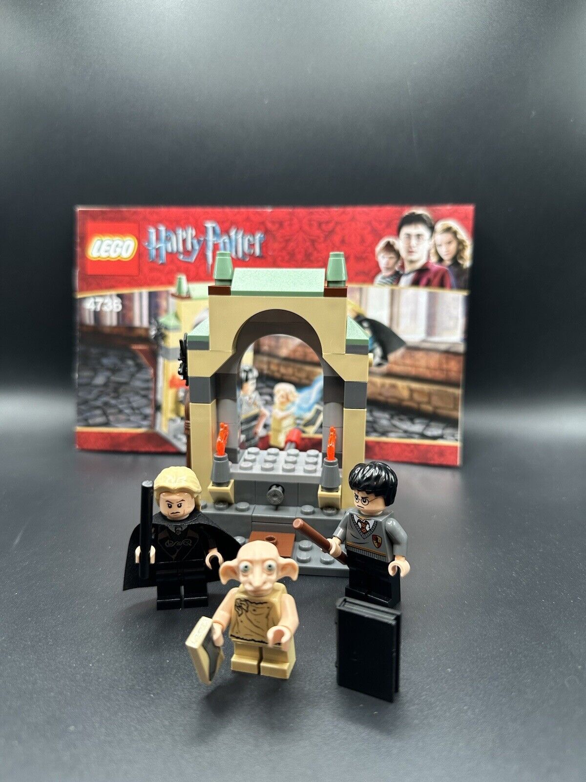 LEGO Harry Potter: Freeing Dobby (4736) Complete w/minifigures and instructions