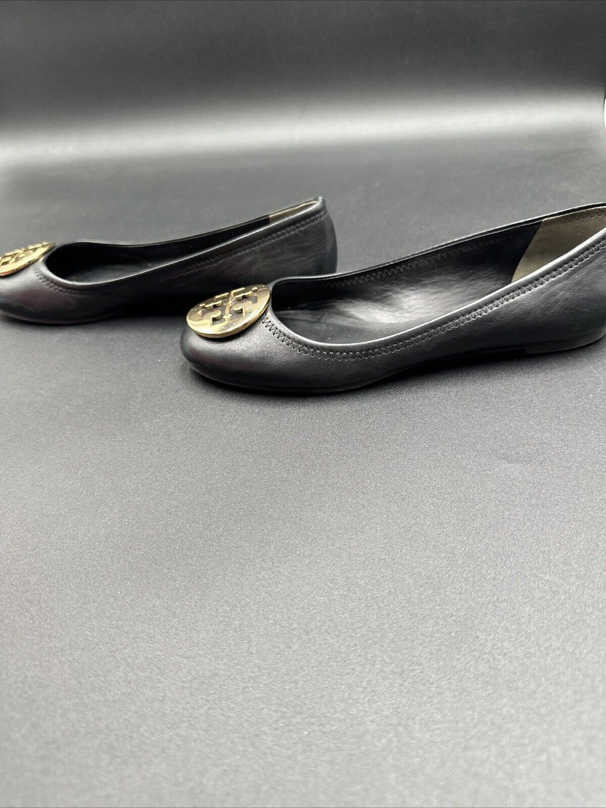 Tory Burch ballet flats Gold Logo Size 7