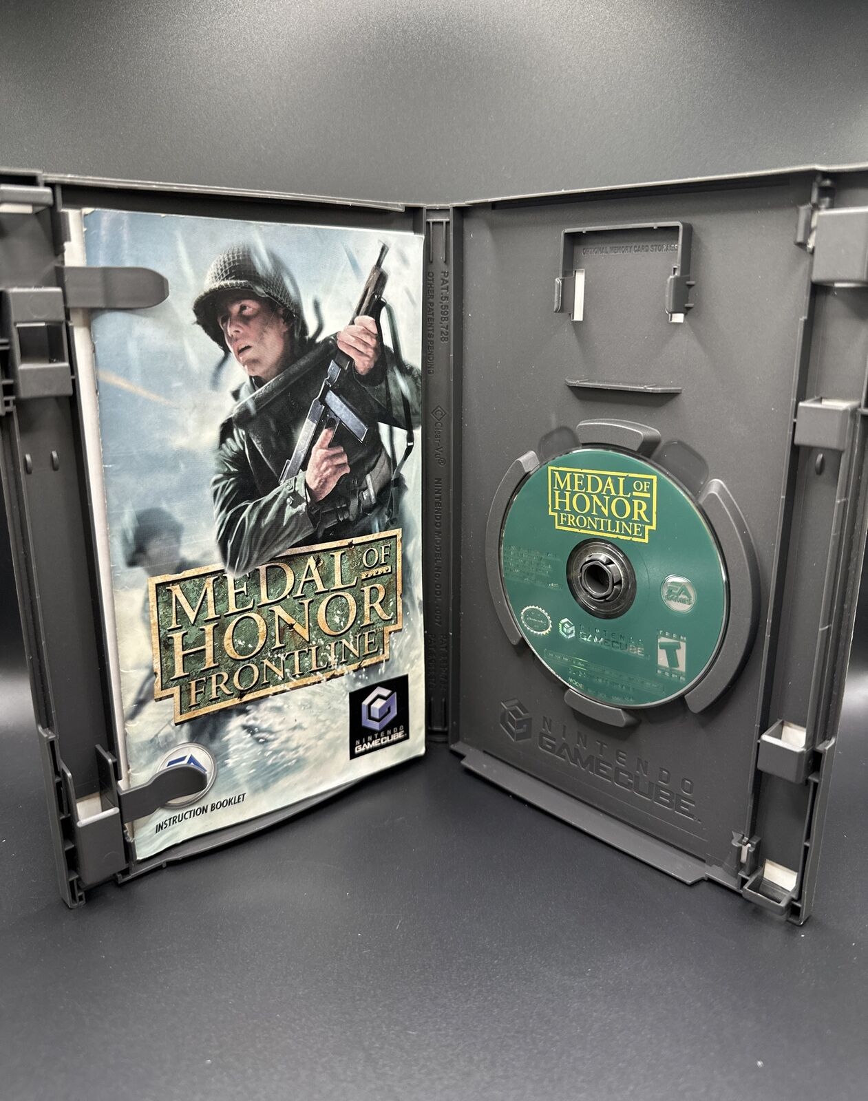 Medal of Honor: Frontline Player's Choice (Nintendo GameCube, 2004) No Manual 🔥