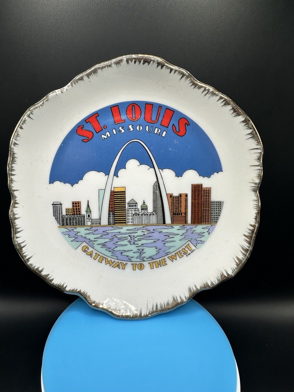 ROAD TRIP SOUVENIR ST.LOUIS MISSOURI  PLATE